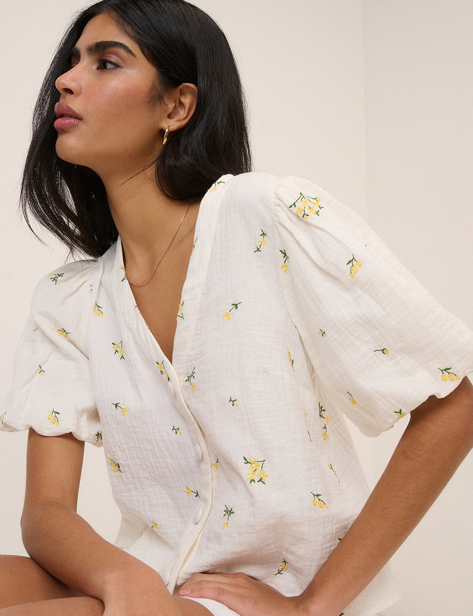White Ditsy Floral Puff Sleeve Top