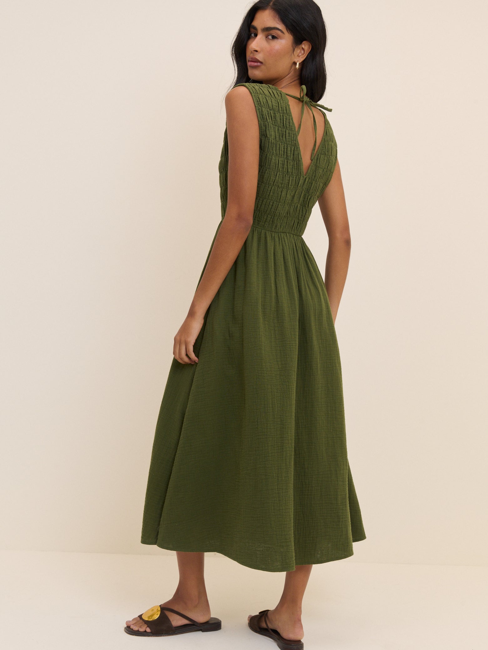 Green Sleeveless Audrey Midi Dress
