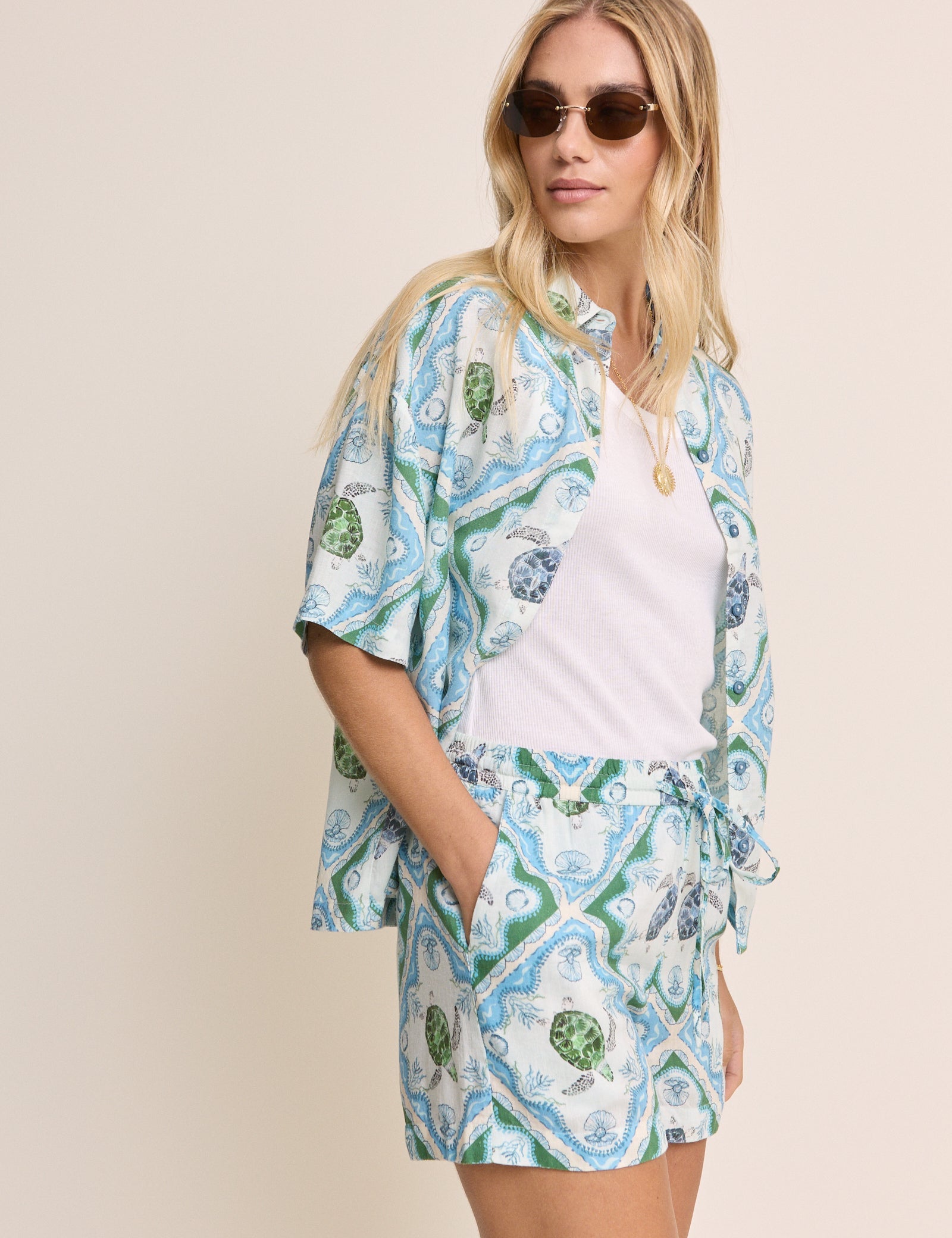 Blue Ocean Printed Drawstring Linen-Blend Shorts