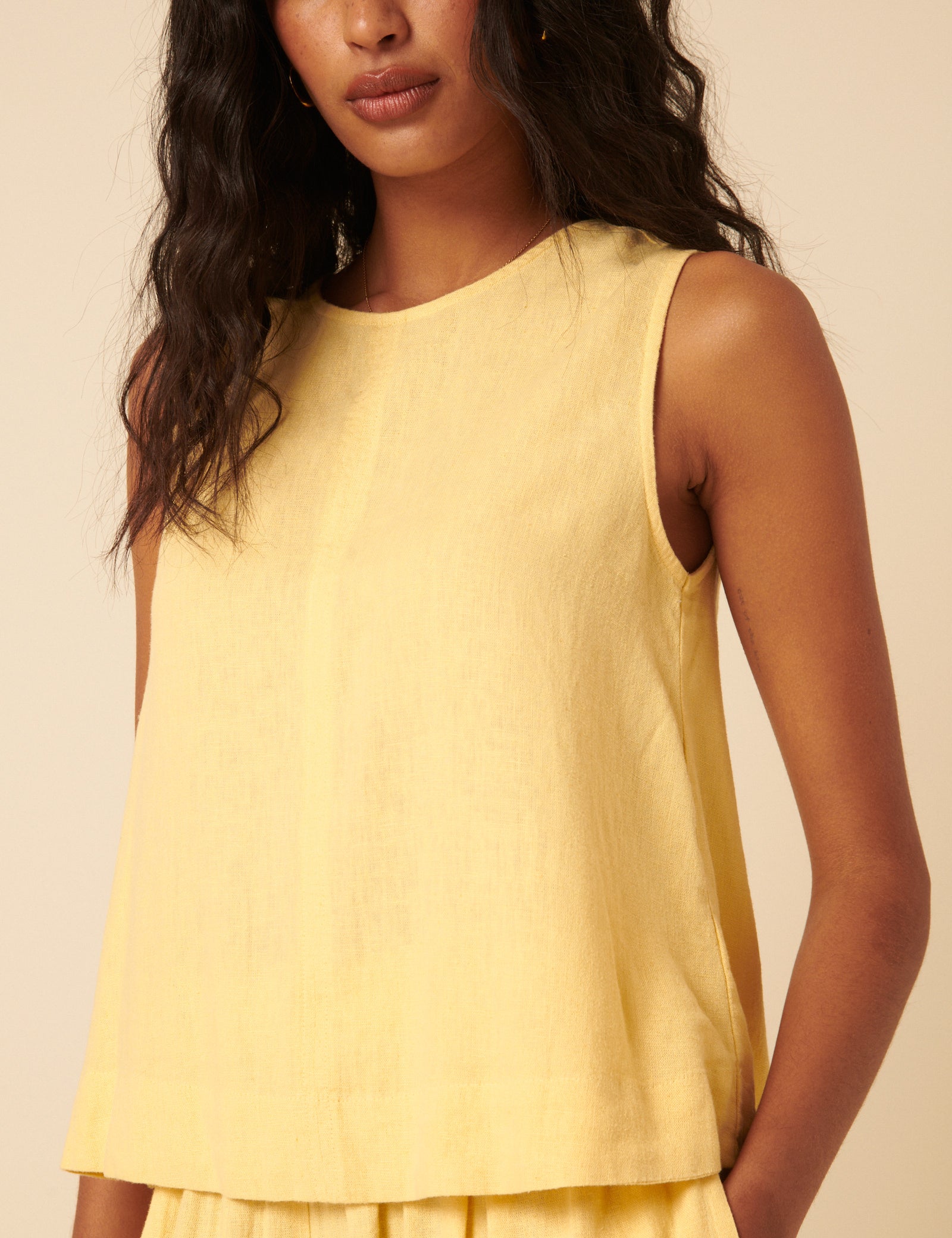 Butter Yellow Linen-Blend Swing Top