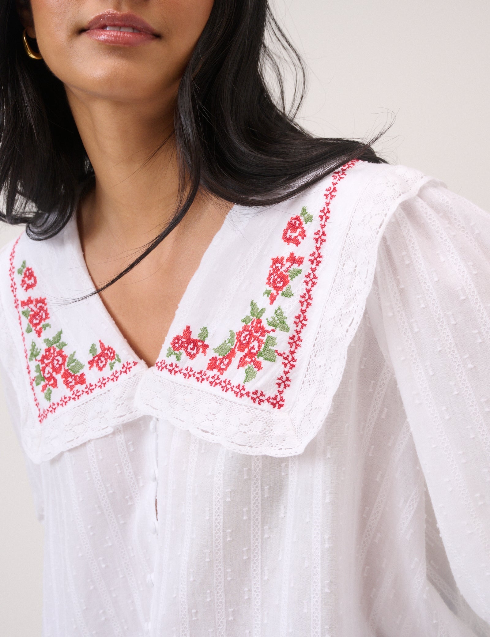 White Floral Collar Embroidered Blouse