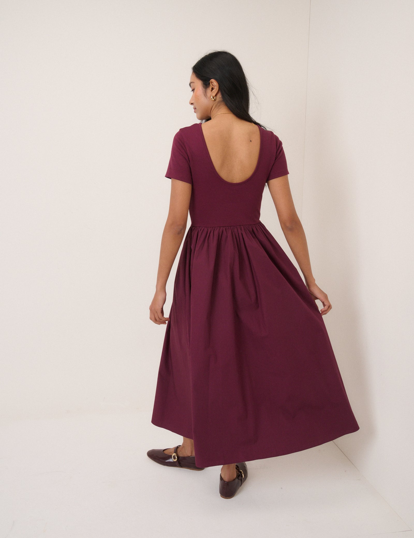 Burgundy Short Sleeve Sarah Midi Dress