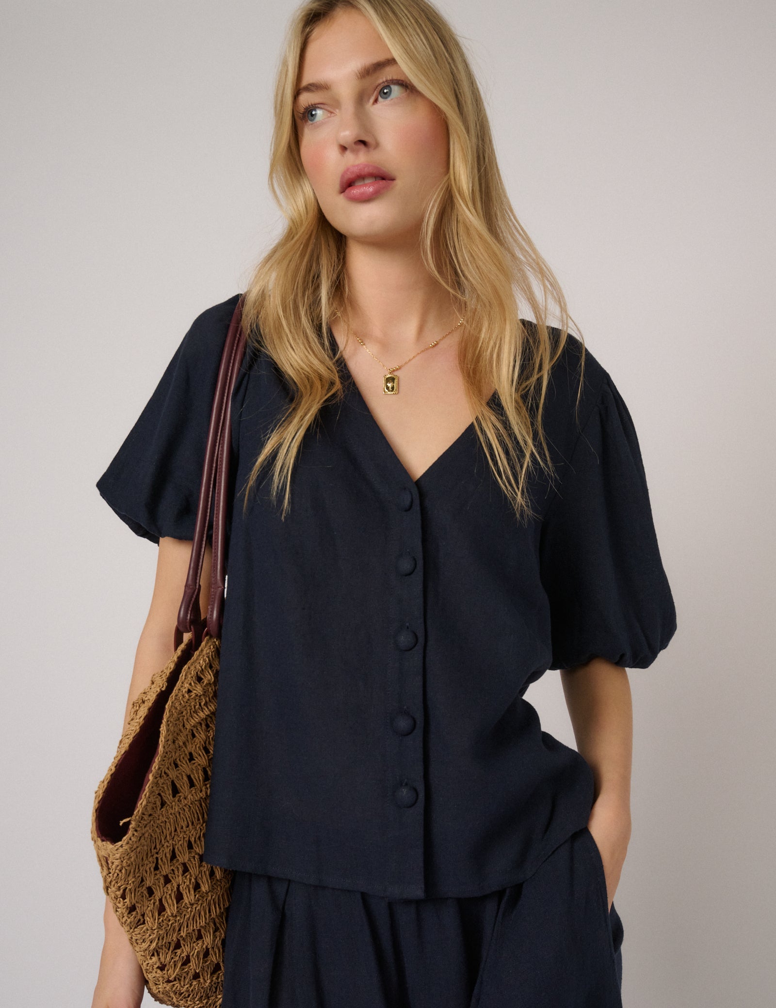 Navy Linen-Blend Puff Sleeve Top