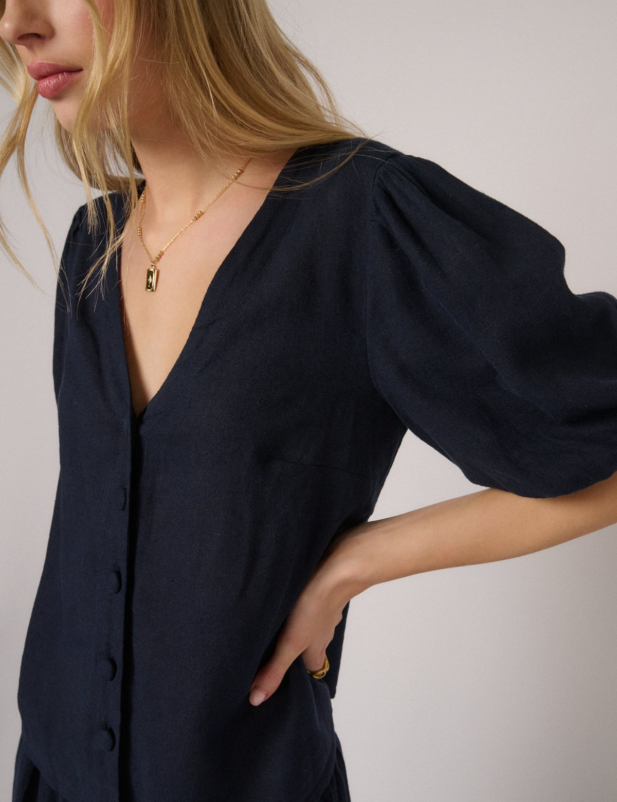 Navy Linen-Blend Puff Sleeve Top