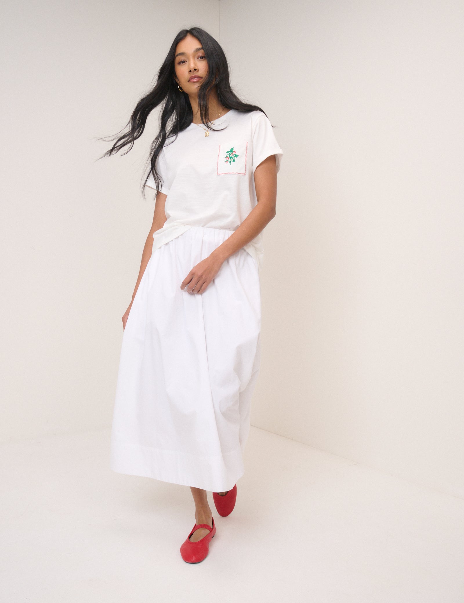 White Embroidered Pocket T-Shirt