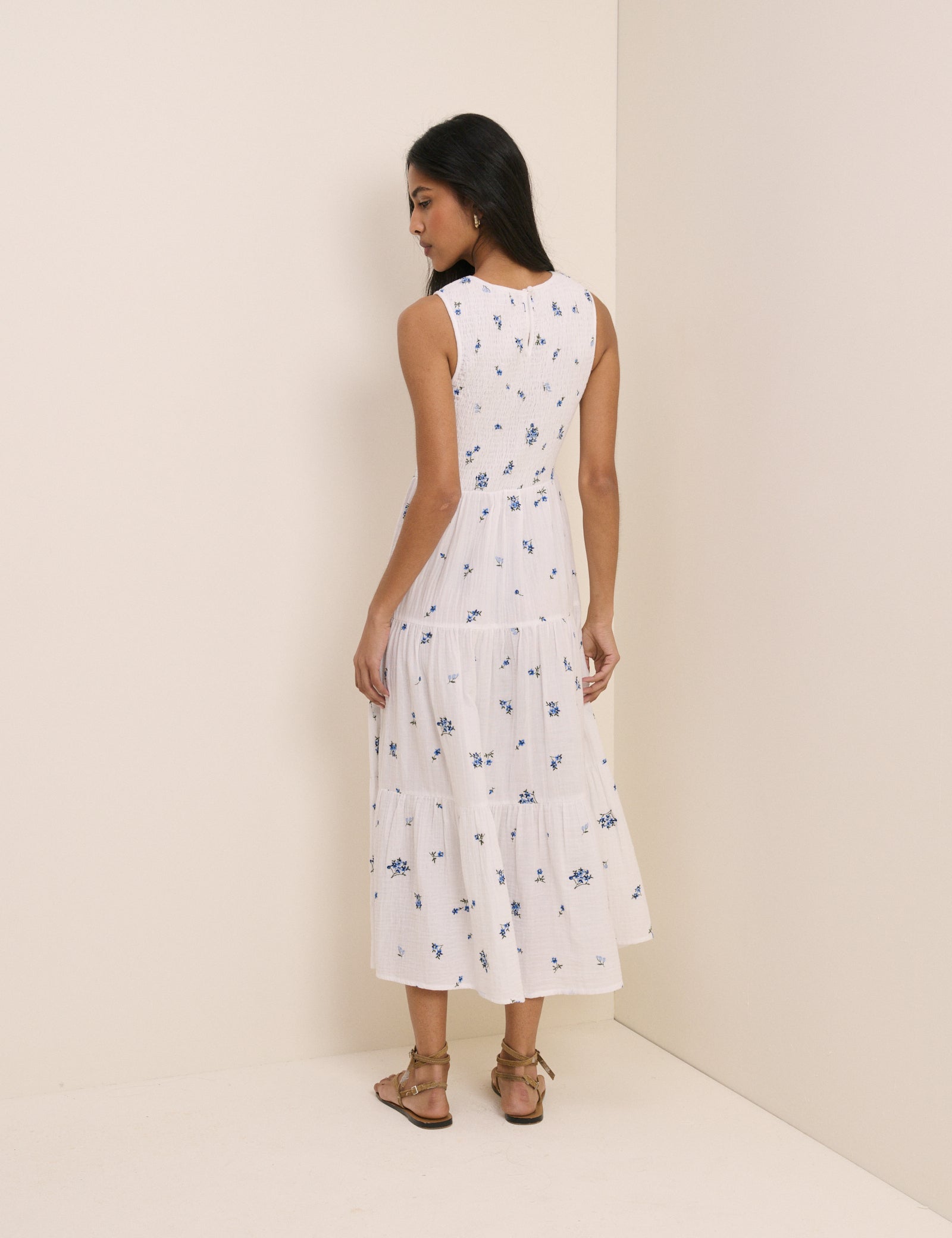 White Floral Embriodered Charlie Midi Dress