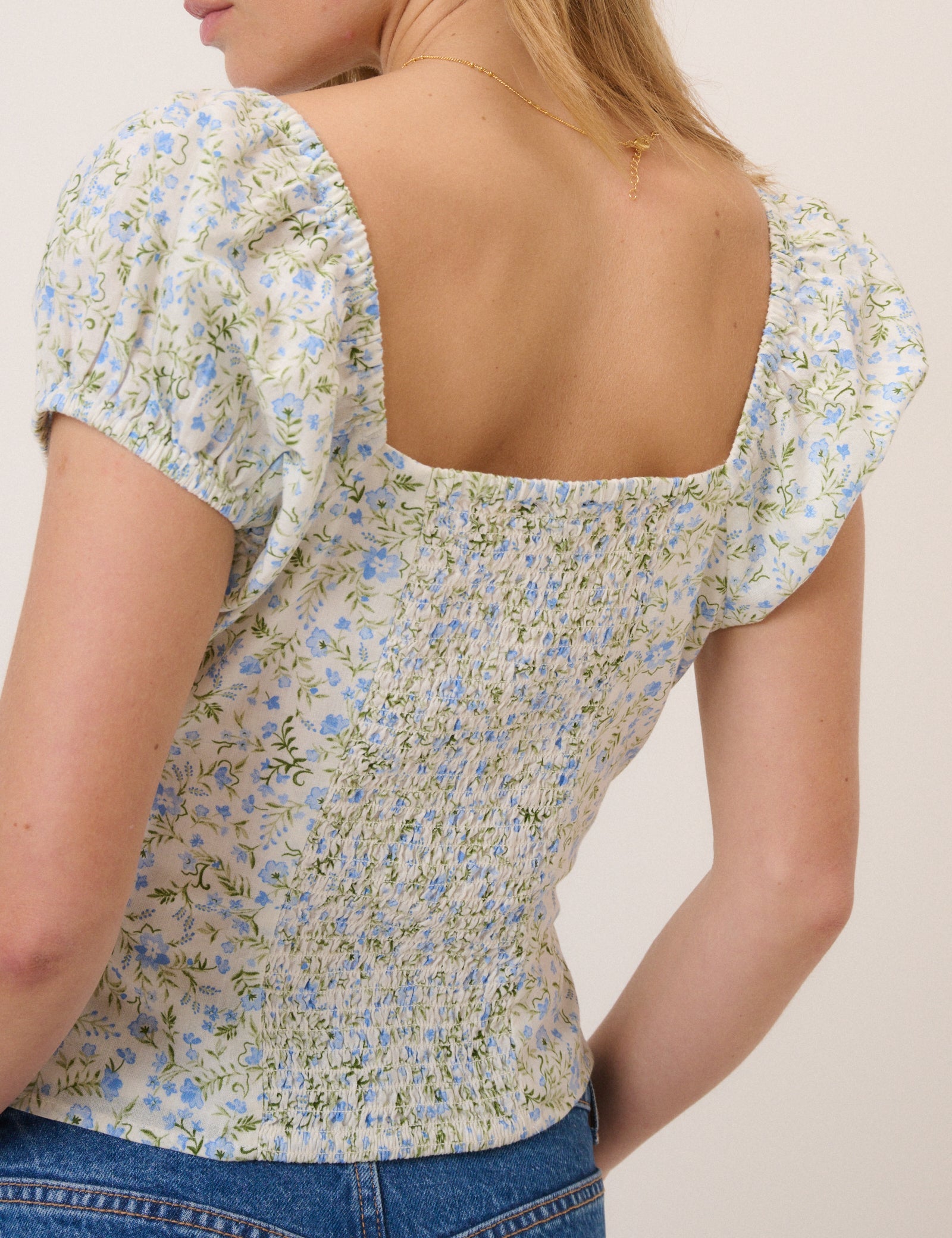 White Floral Sweetheart Neck