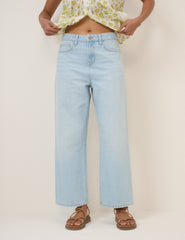 Bleach Wash Leyton Distressed Boyfriend Jean