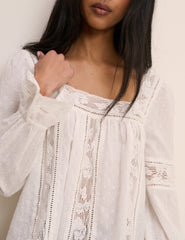 White Lace Trim Long Sleeve Blouse